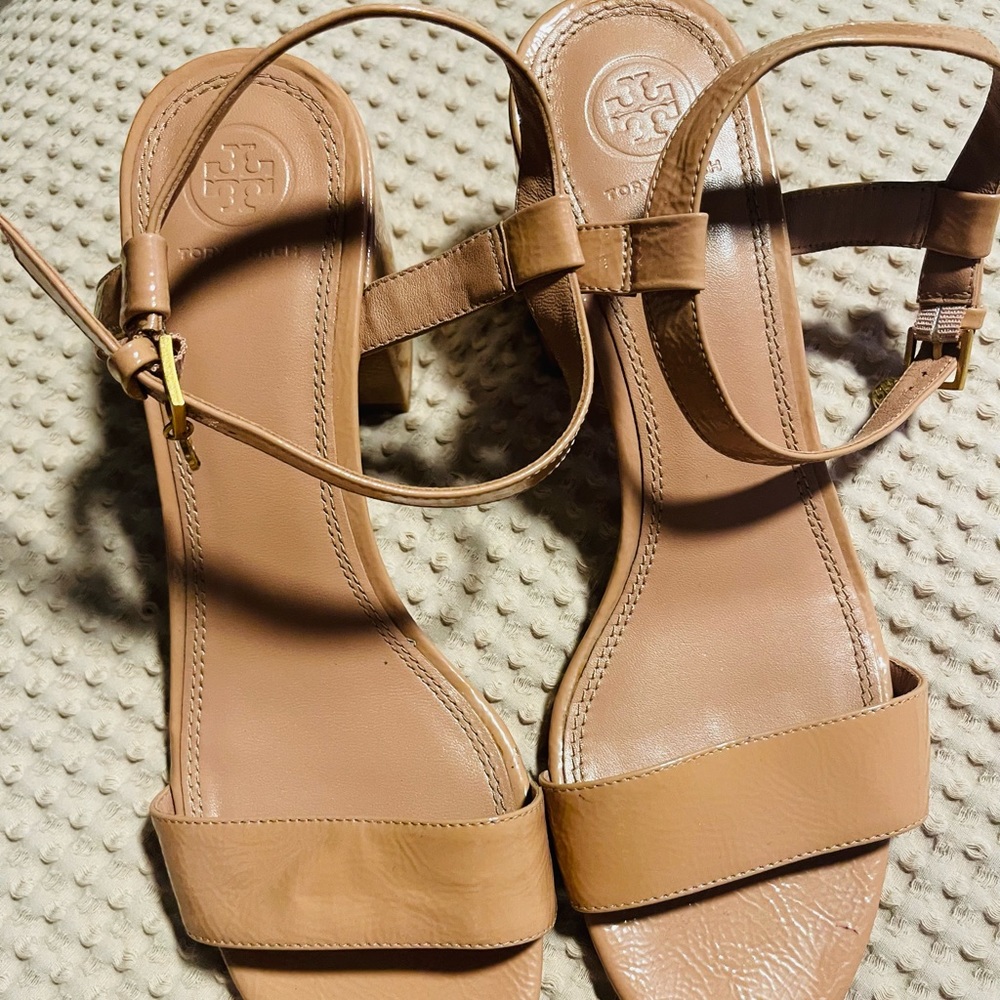 Womens Tory Burch sandal